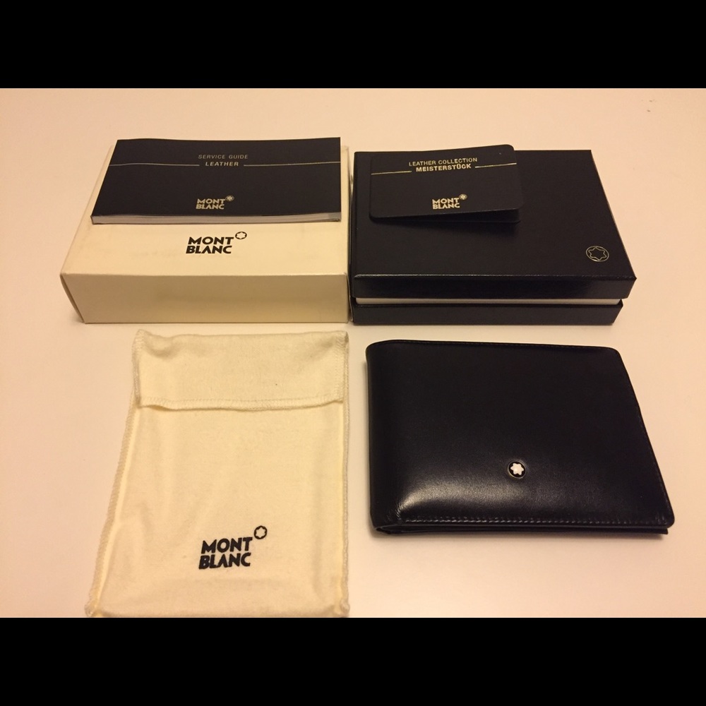 Montblanc used men leather wallet mod: 30618